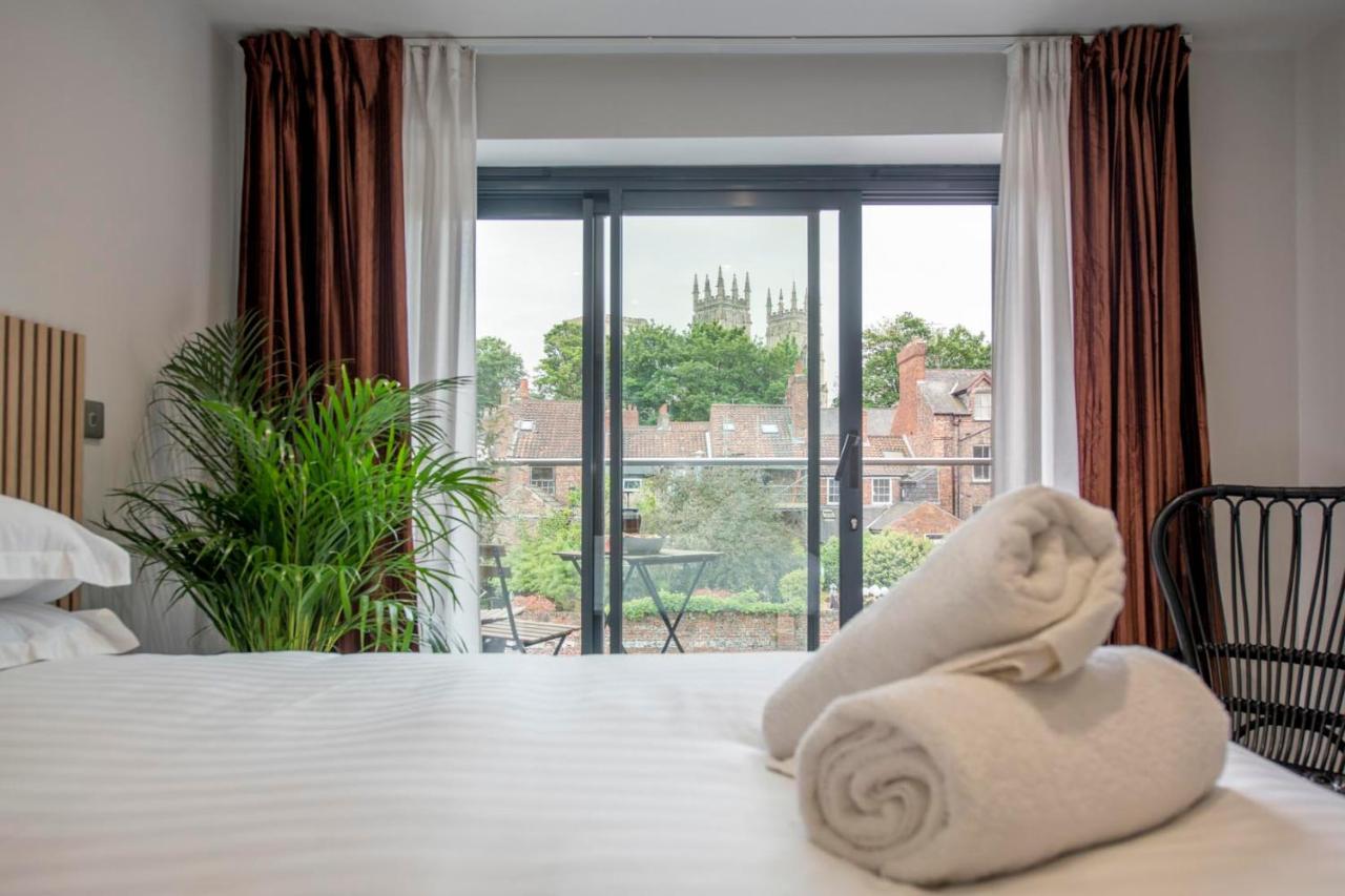 The Quadrant - The Carillon Suite York Exterior foto